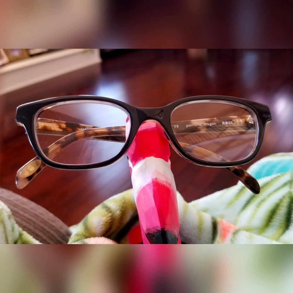 141 eyeglasses dark gray tortoise with case